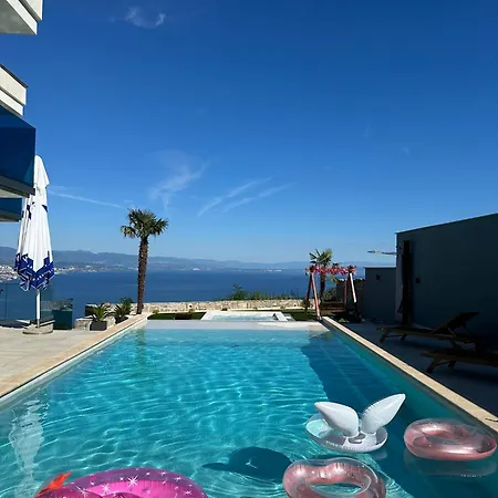 Villa Biber *